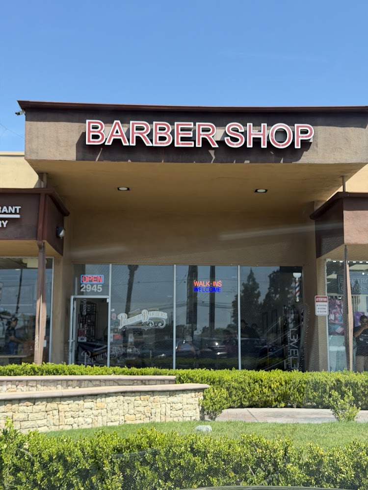 Premium Barbers view 2