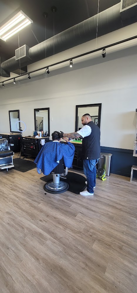 Premium Barbers view 3