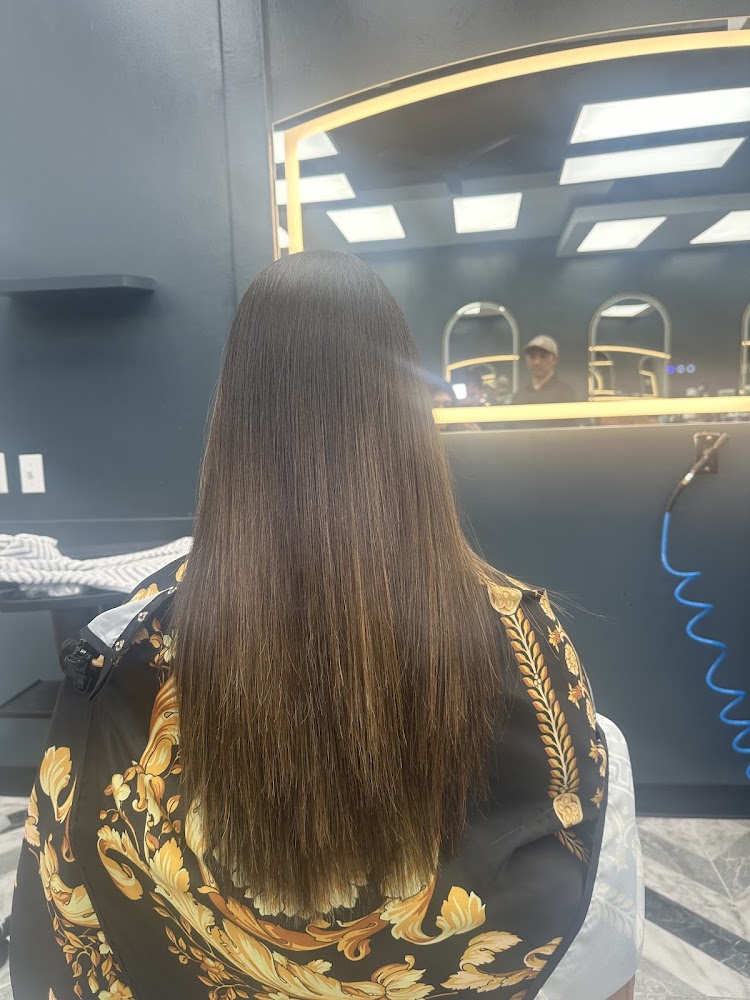 Q Salon + Barber view 3