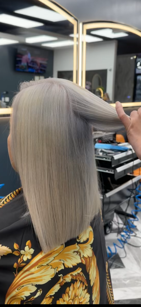 Q Salon + Barber view 5