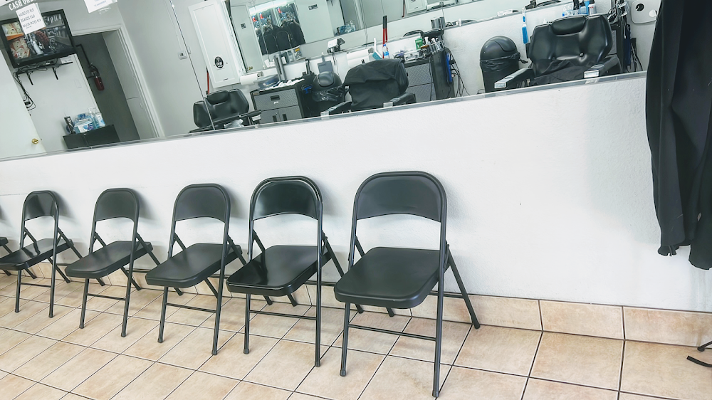 Quartz Hill Barbershop primary photo