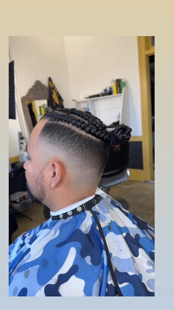 R Barbers Barber Shop view 3