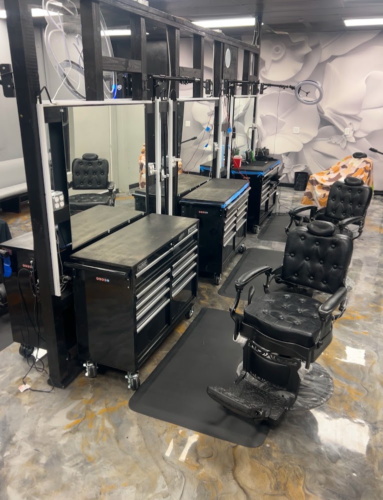 Razor&Co. Premium Barbering view 5