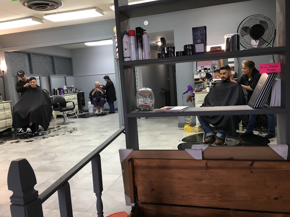 RedDog BarberShop view 5