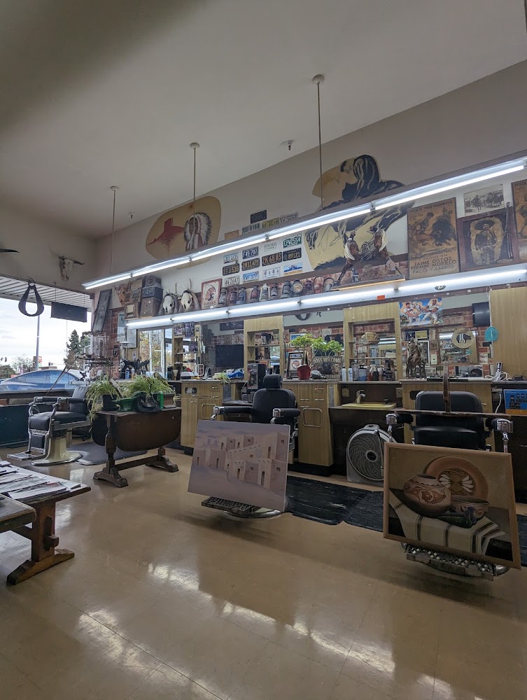 Rick's Sundale Barber Shop view 3