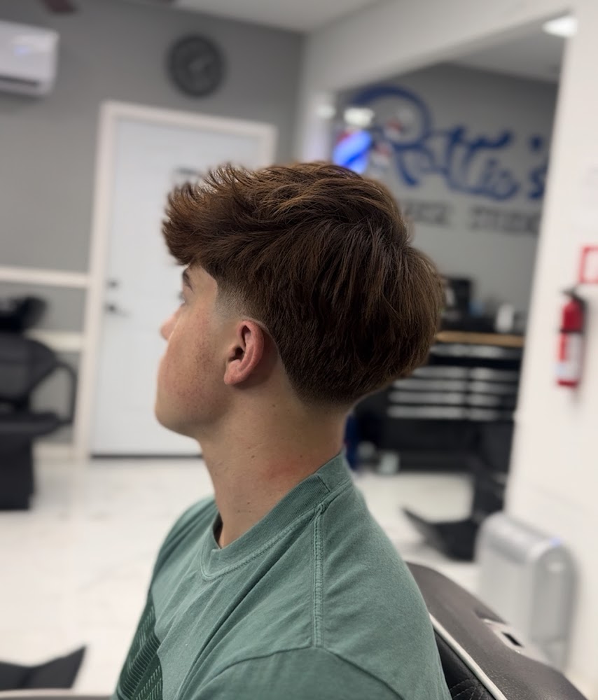 Rottie's Barber Studio view 3