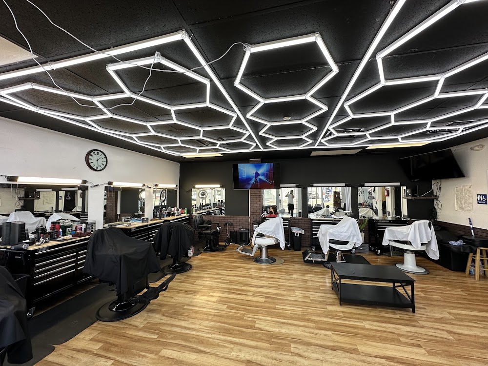 Royalty Barbershop view 4