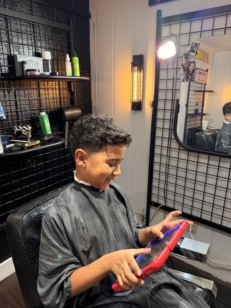 RTB Barbershop view 5