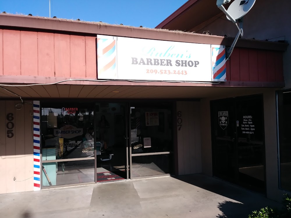 Ruben's Quality Barbershop primary photo