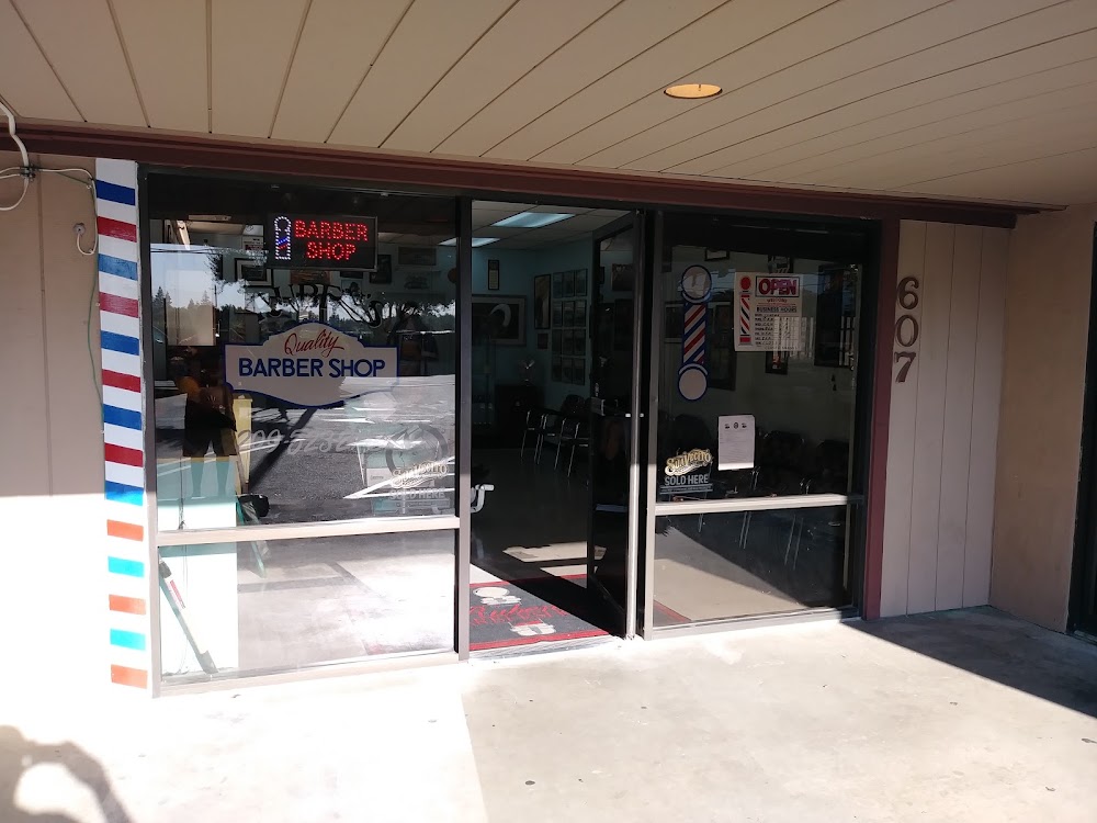 Ruben's Quality Barbershop view 2