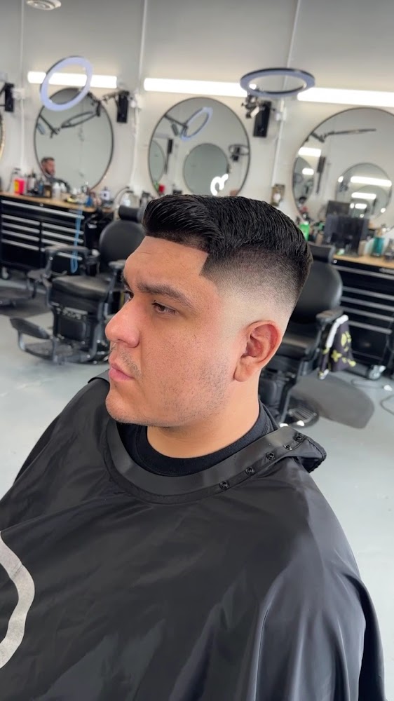 SAPS & CO. Barbershop view 2