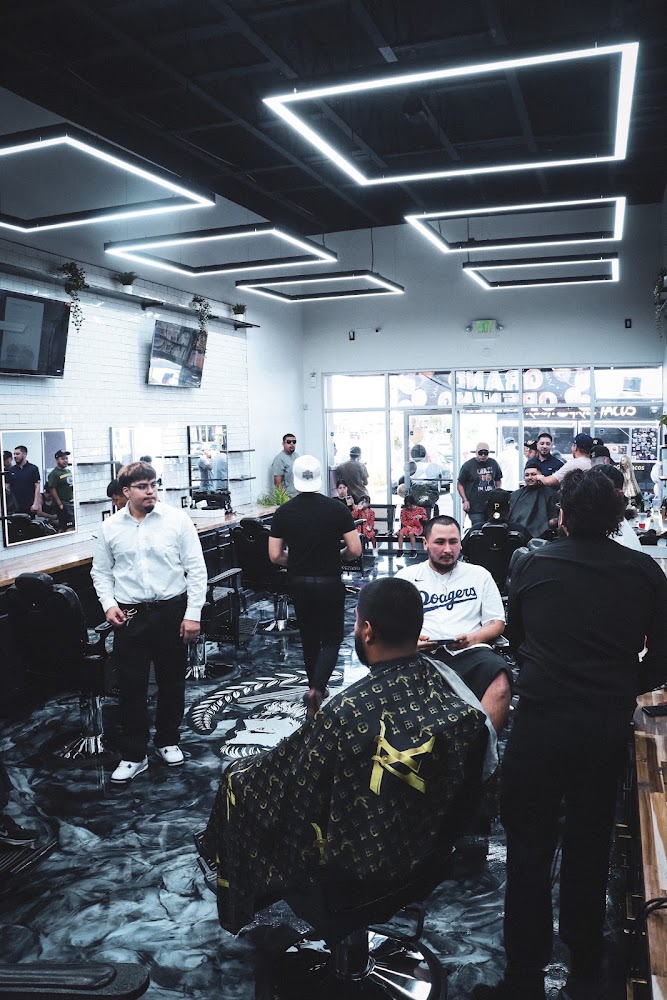 Self Made BarberShop view 2