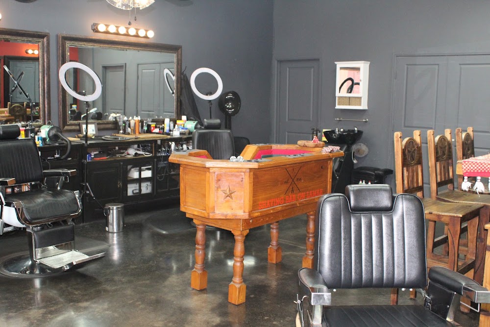 Shaving Bar on Lamar and Barber Shop view 2