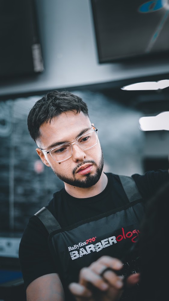 Signature Barbering primary photo