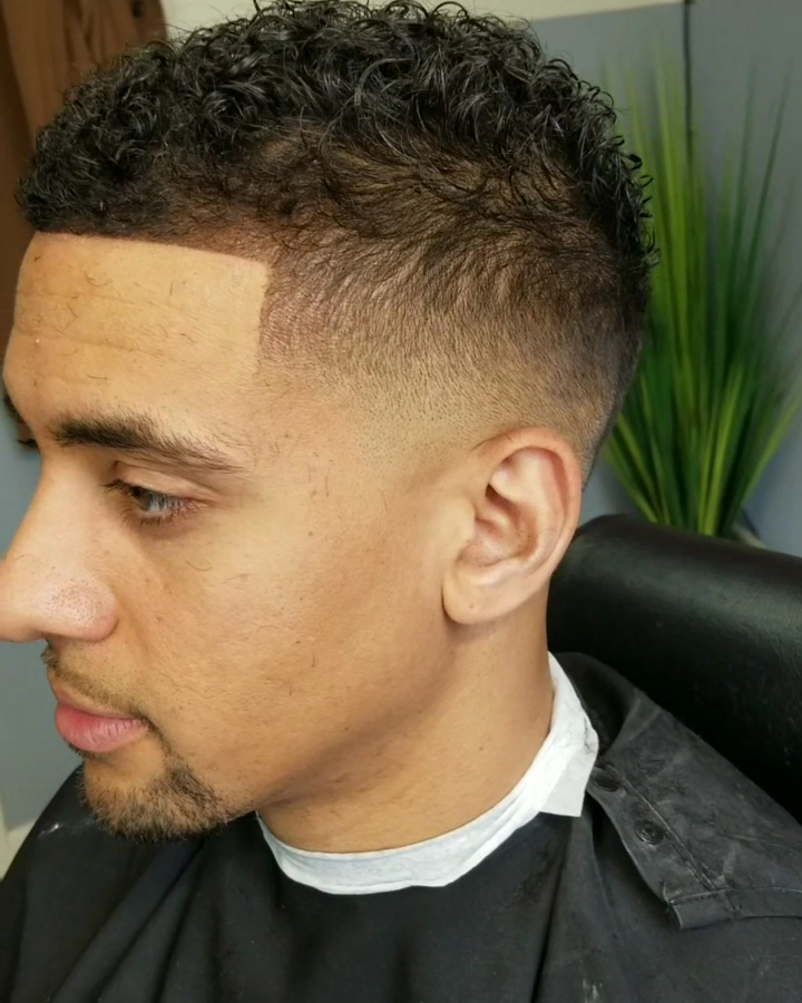 SIGNATURE CUTS view 3
