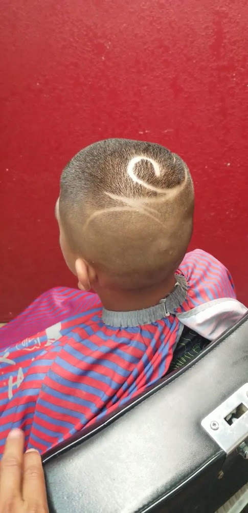 Sparkling City Barber Club view 4