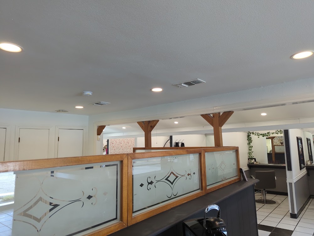 Stailey's Barber Shop and Salon view 2