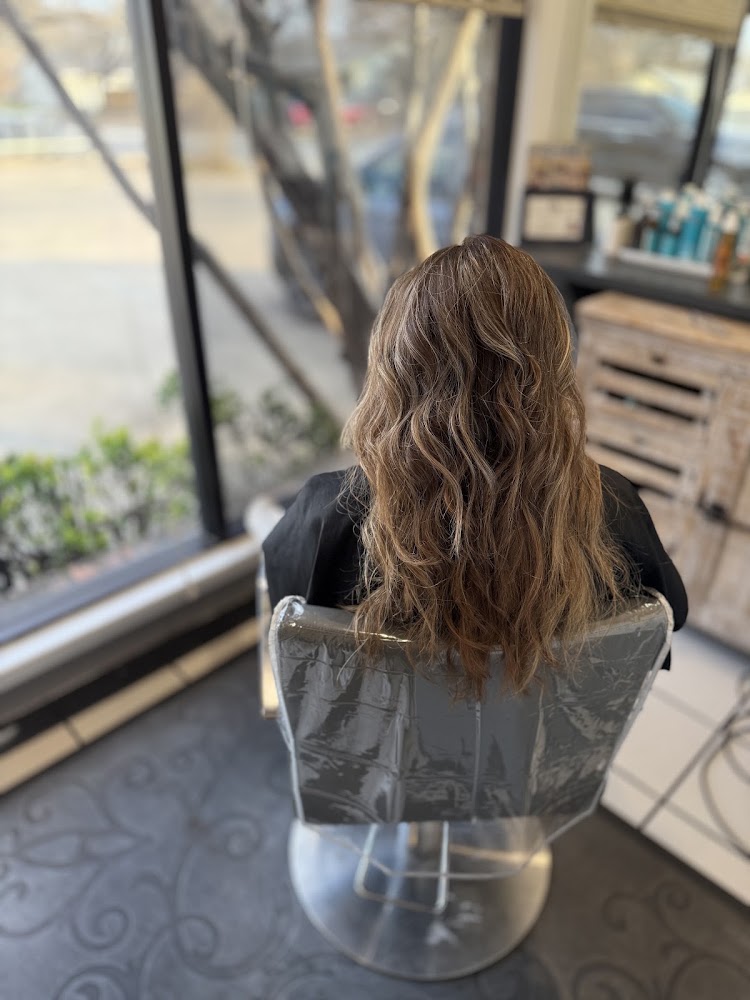 Stailey's Barber Shop and Salon view 5