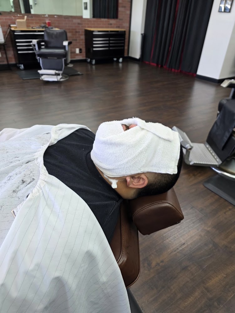 Standard Barber view 5