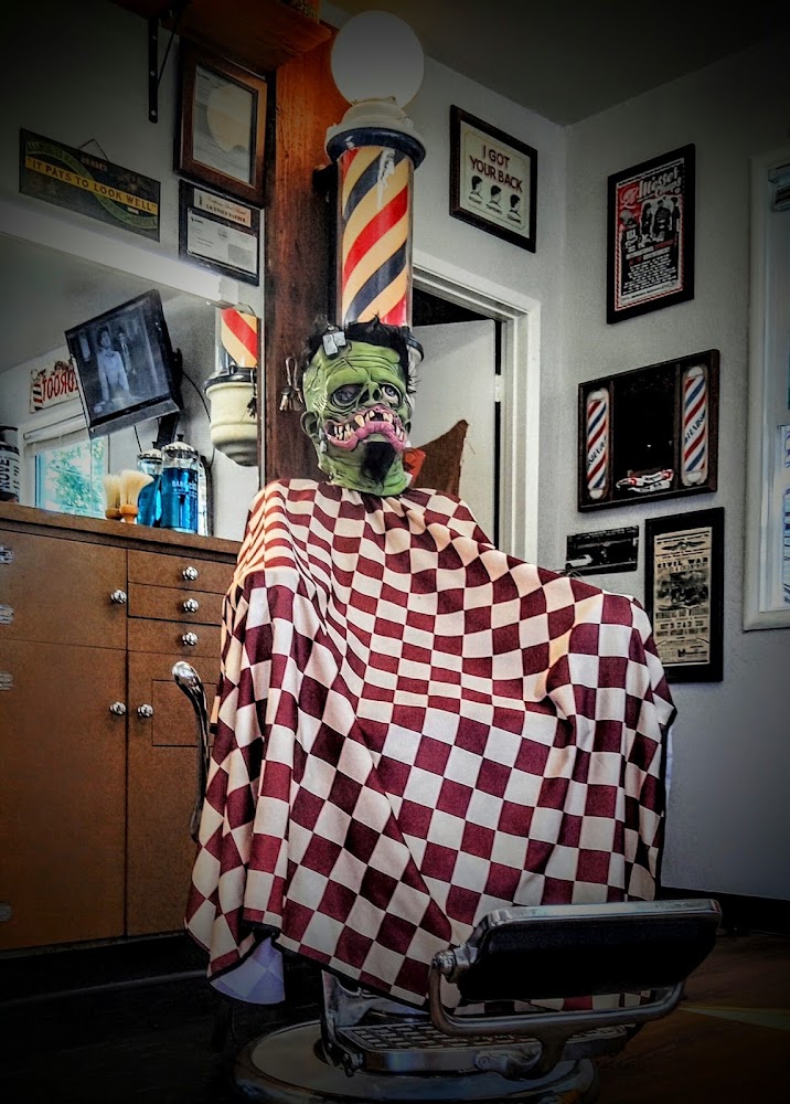 Steve's First Street Barbershop view 4