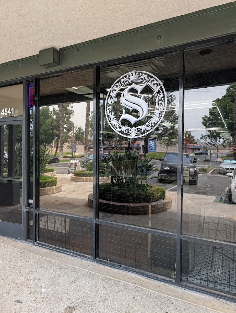 STILO BARBER LOUNGE primary photo
