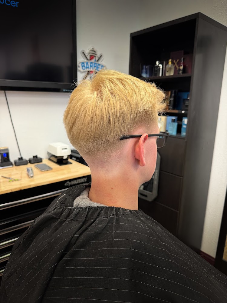 Studio Kirin. Barber view 3