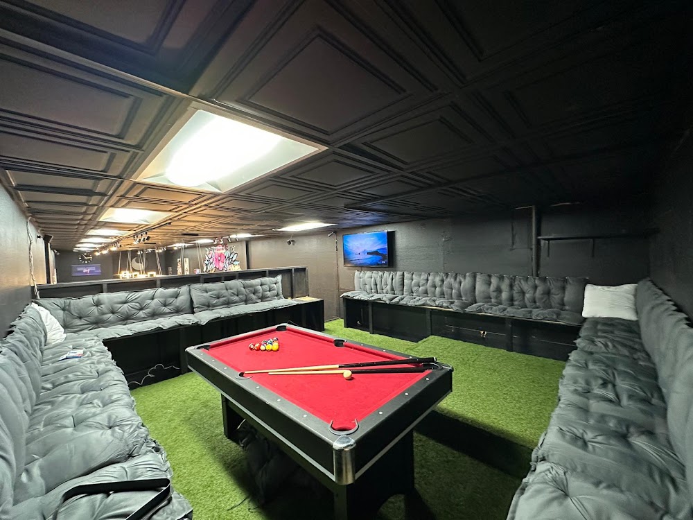 Styles Barber Lounge view 5