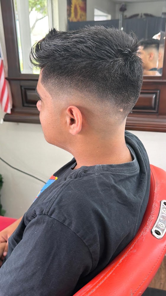 Swing Barbershop view 2