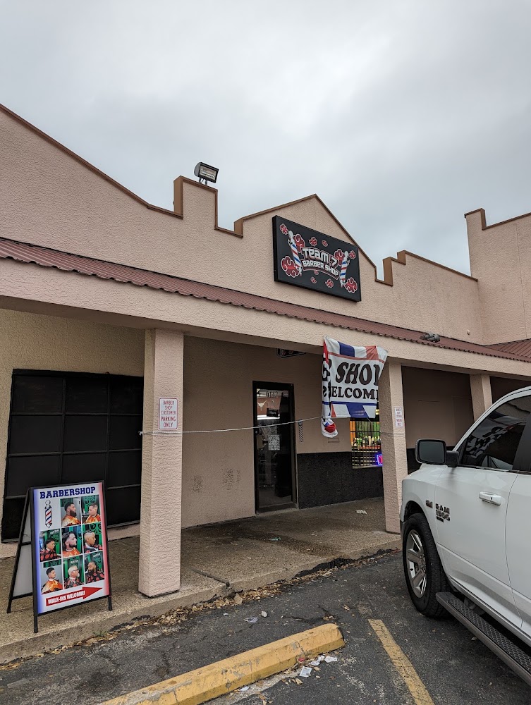 Team7 Barbershop view 5