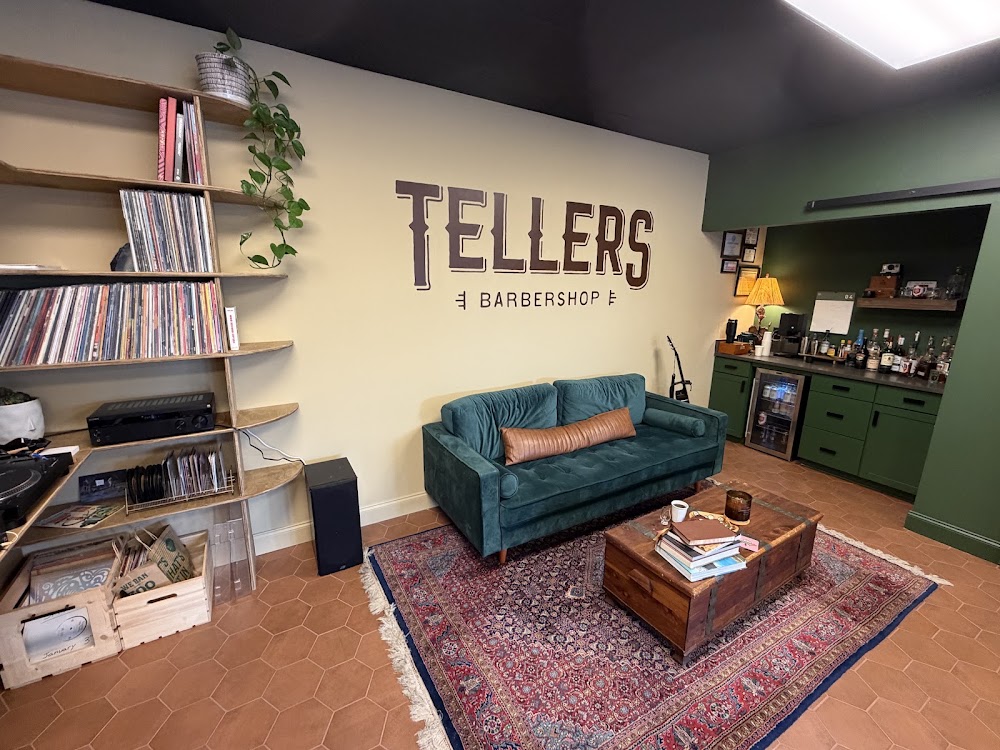 Tellers Barbershop view 4