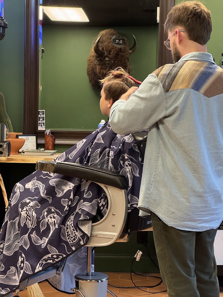 Tellers Barbershop view 5