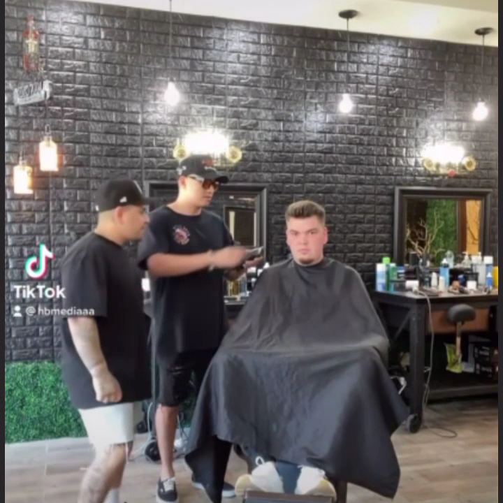 The Boardwalk Barber Shop view 2