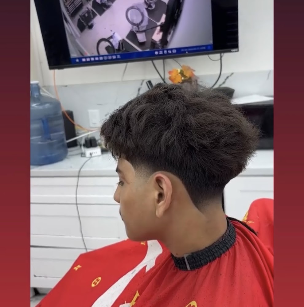 The Boulevard Barbershop view 4