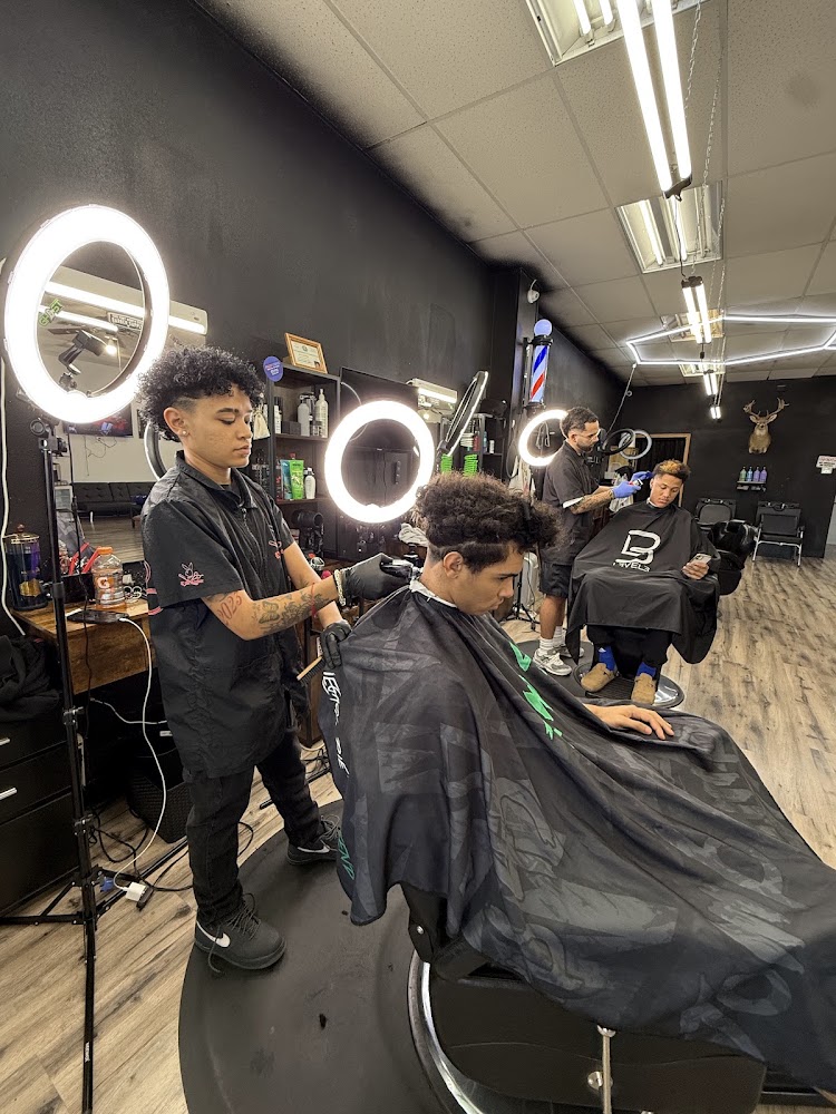 The Den Barbershop&Salon view 3