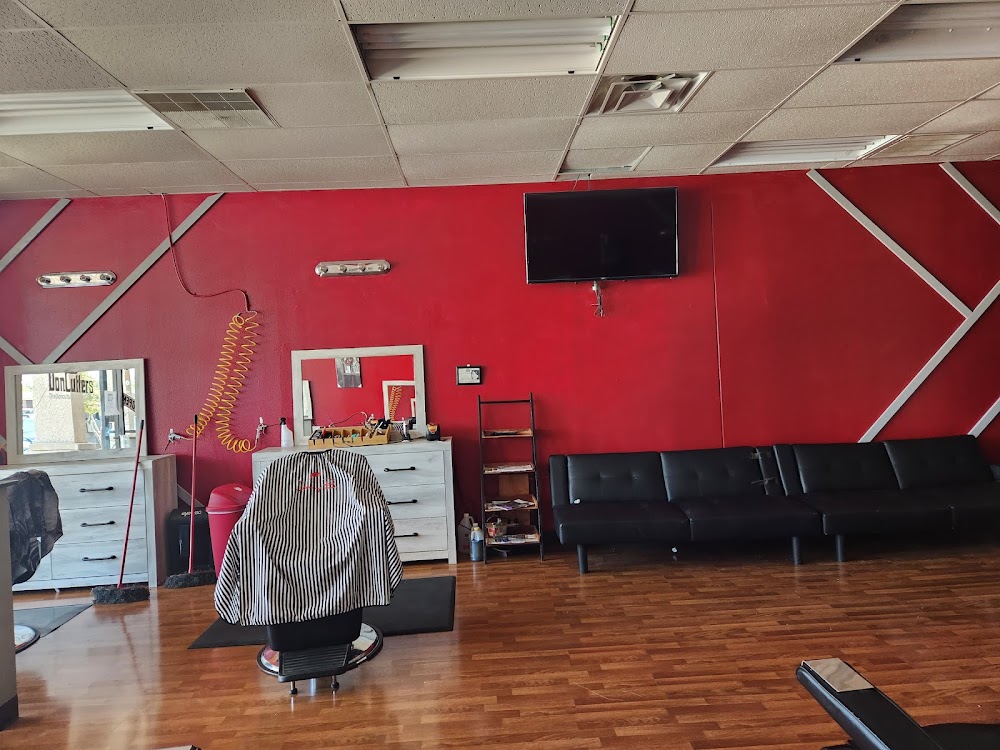 The DonCutters Barbershop view 5
