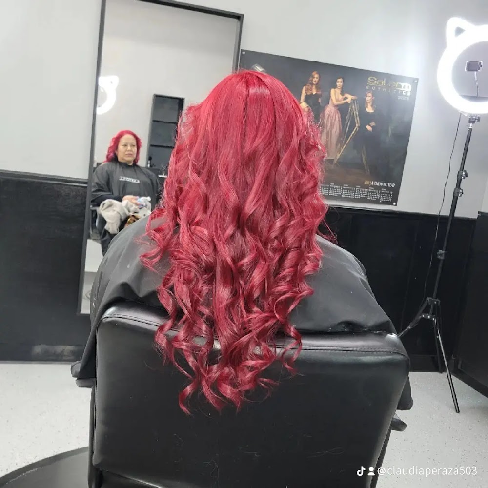 The Family salon and barbershop view 4