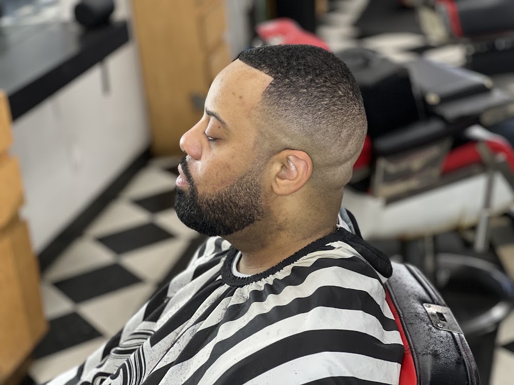 The Full Effect Barbershop view 3