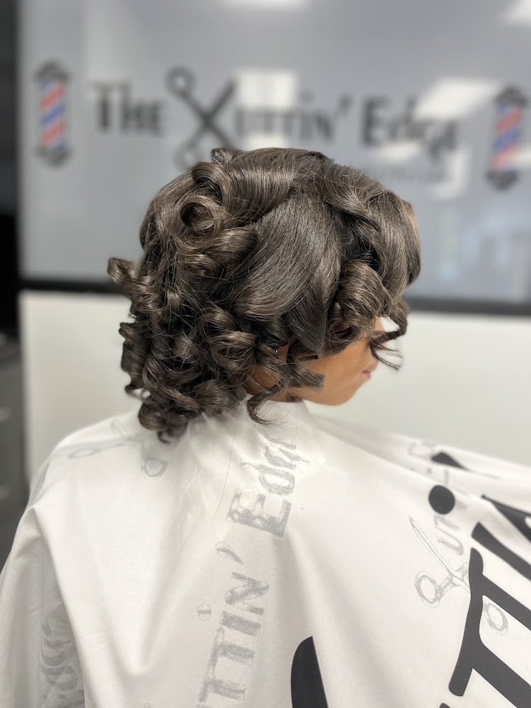 The Kuttin’ Edge Salon and Barbershop view 2