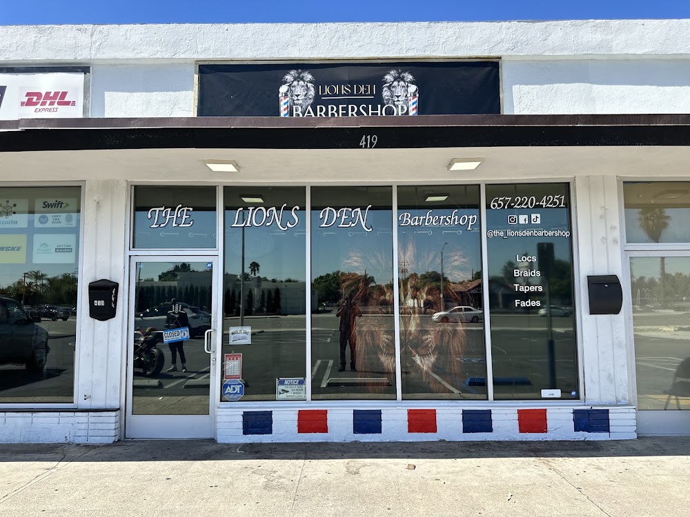 The Lions Den Barbershop view 4
