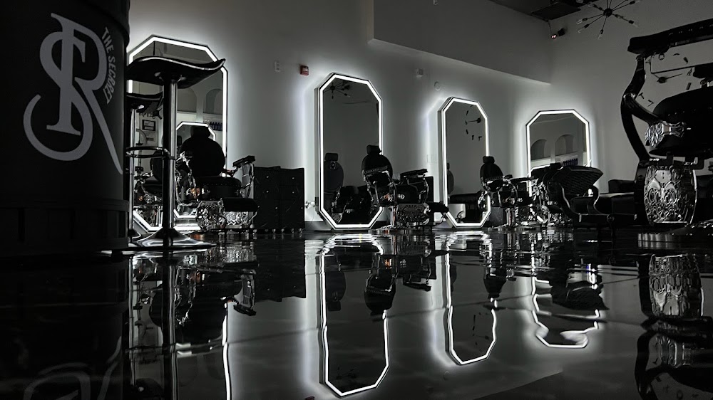 The Secret Barbershop primary photo