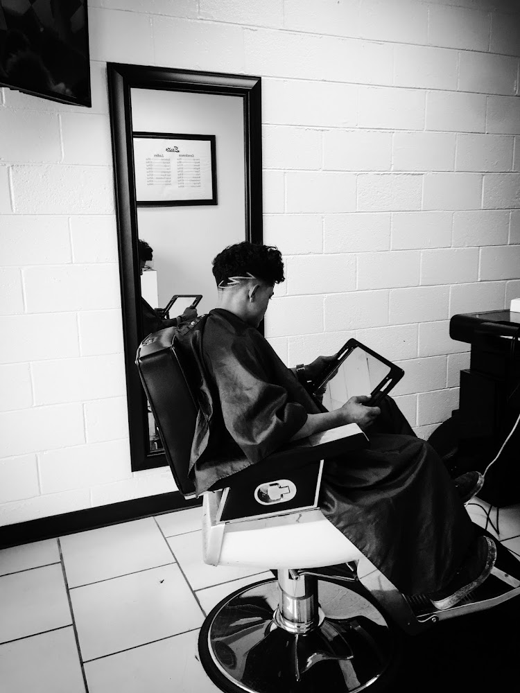 Top Gear Barbershop view 2
