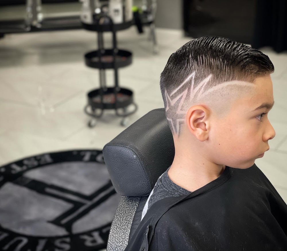 TOROS BARBER STUDIO view 5