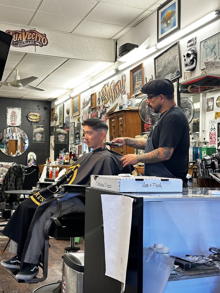 Trevino's Barbershop view 3