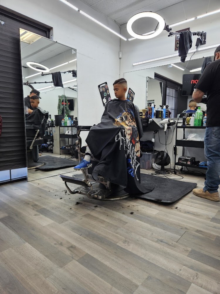 Undercover Barbershop view 3
