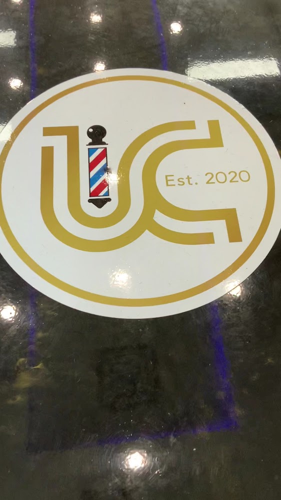 UNIQUE CUTS barbershop barberia dominicana view 3