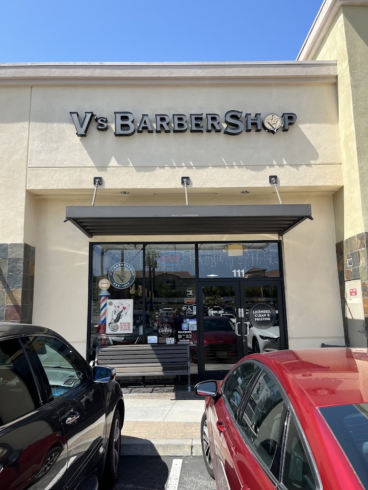 V's Barbershop - Foothill Ranch view 3