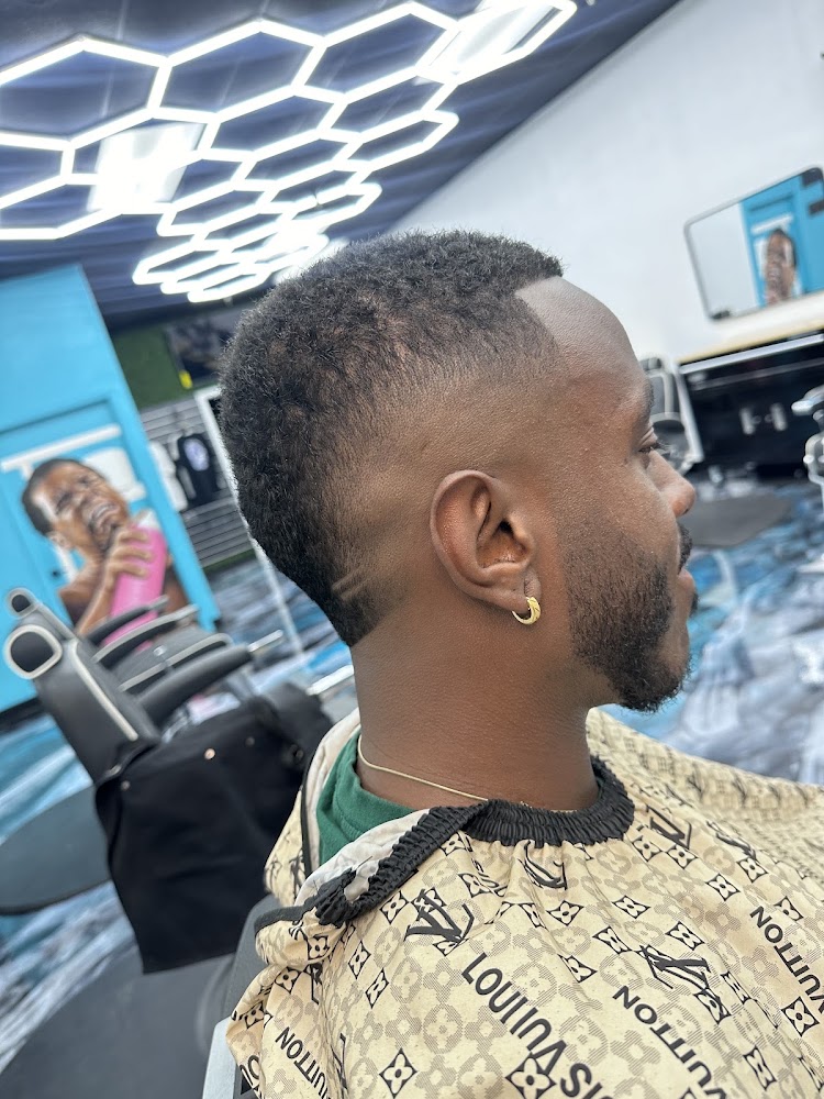 Valleyblendz Barbershop view 4
