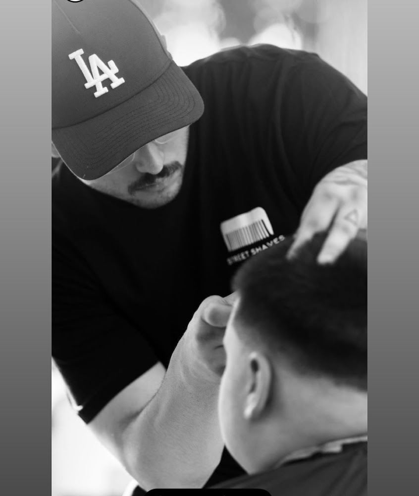 Victor Guerrero barbershop primary photo