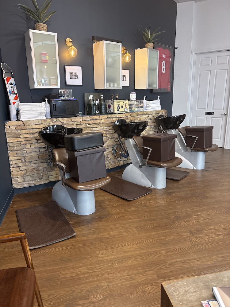 Vinny's Barbershop - The Woodlands view 3