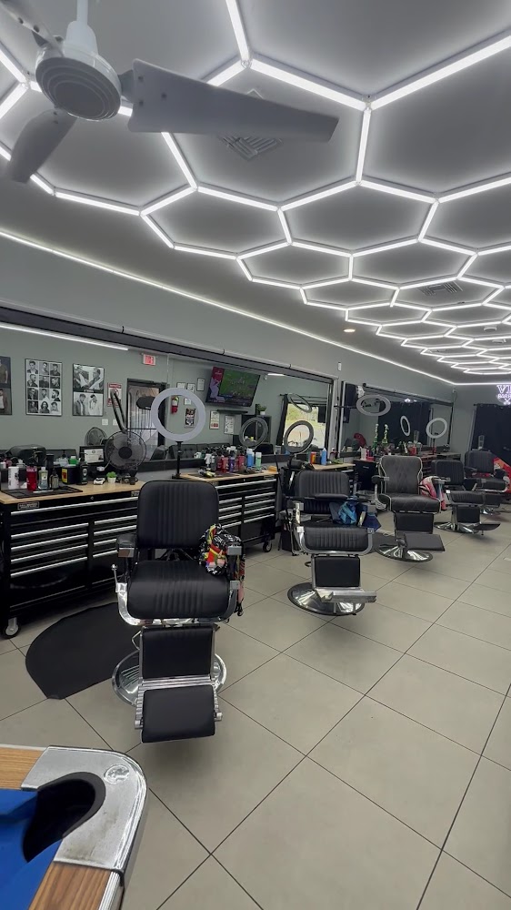 VIP STUDIO BARBERSHOP view 2